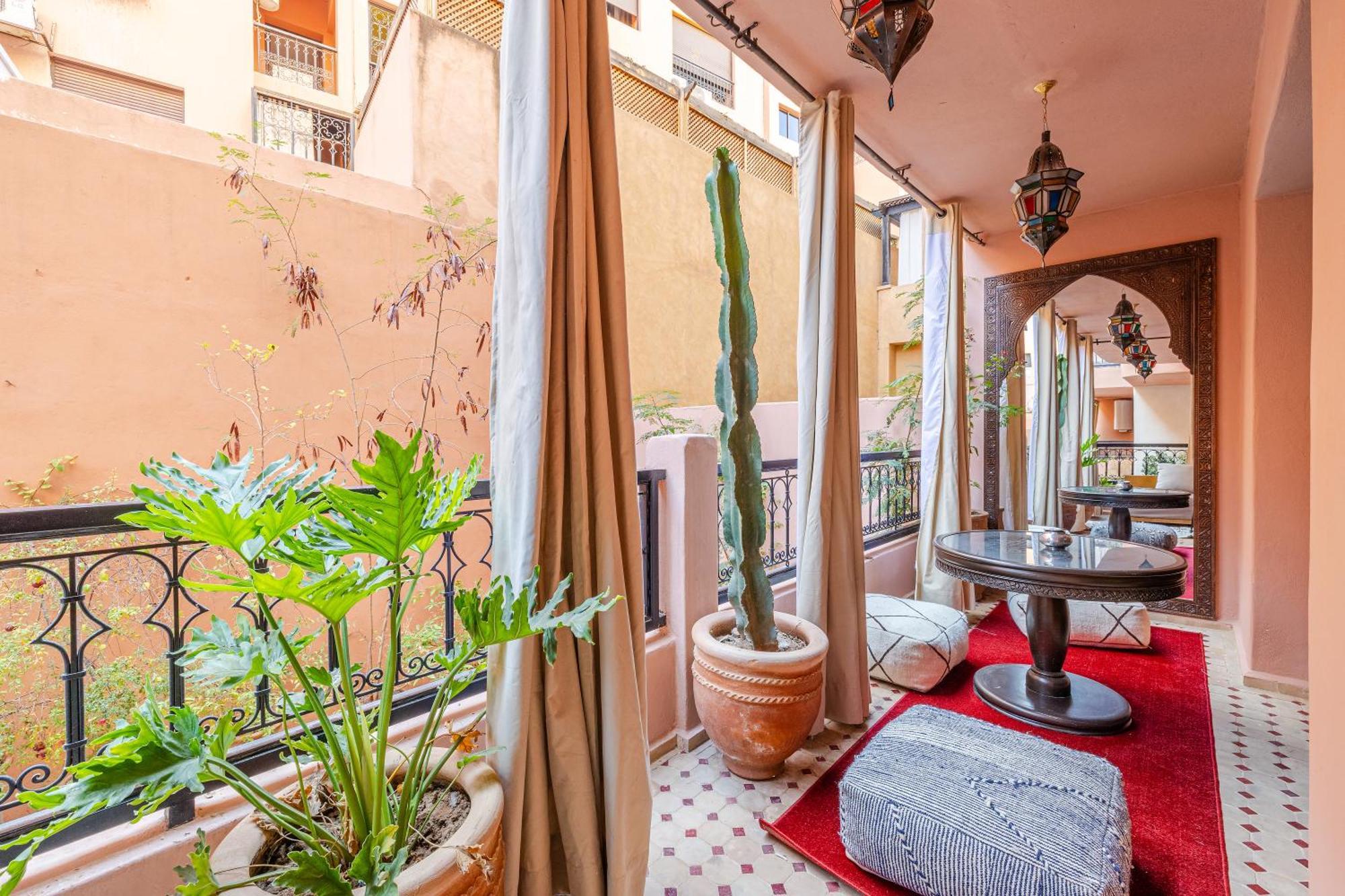 Appartement Moderne En City Center Marrakech-Gueliz Marrakesh Exterior photo